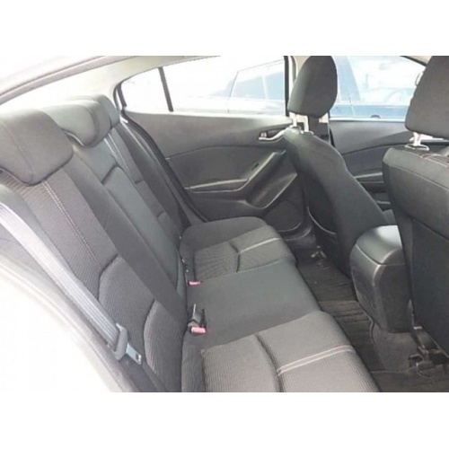 mazda_3_1181503111