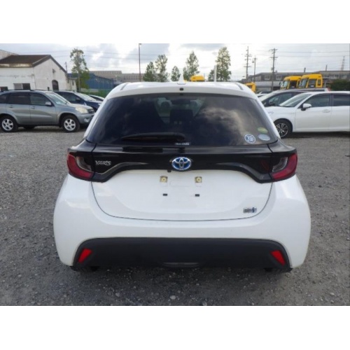 yaris_2_182999226