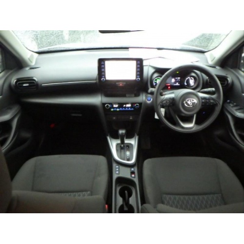 yaris_7_105091125