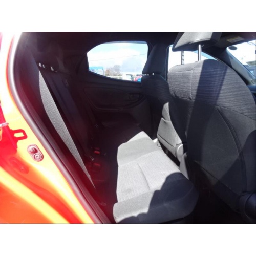 yaris_9_800320650